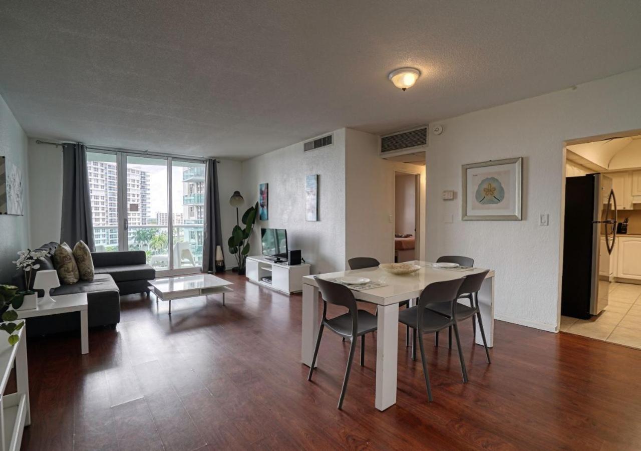 The Tides On Miami Hollywood Bay View Apartments 1B Buitenkant foto