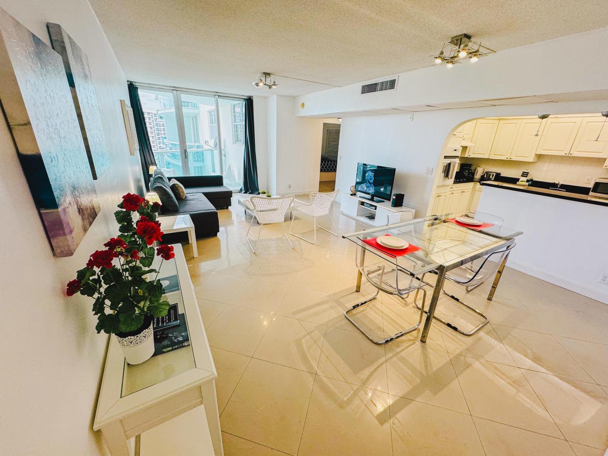 The Tides On Miami Hollywood Bay View Apartments 1B Buitenkant foto