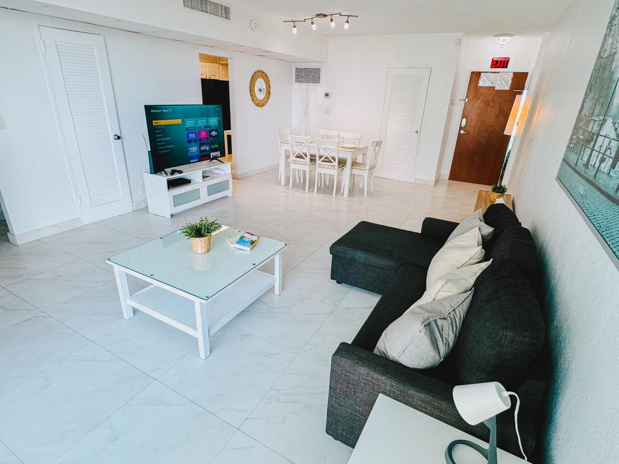 The Tides On Miami Hollywood Bay View Apartments 1B Buitenkant foto